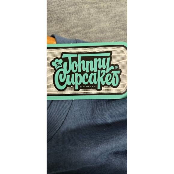 Johnny Cupcakes Womens Medium Graphic T-Shirt REVIVE HEALTH NASHVILLE NWT - Picture 7 of 11